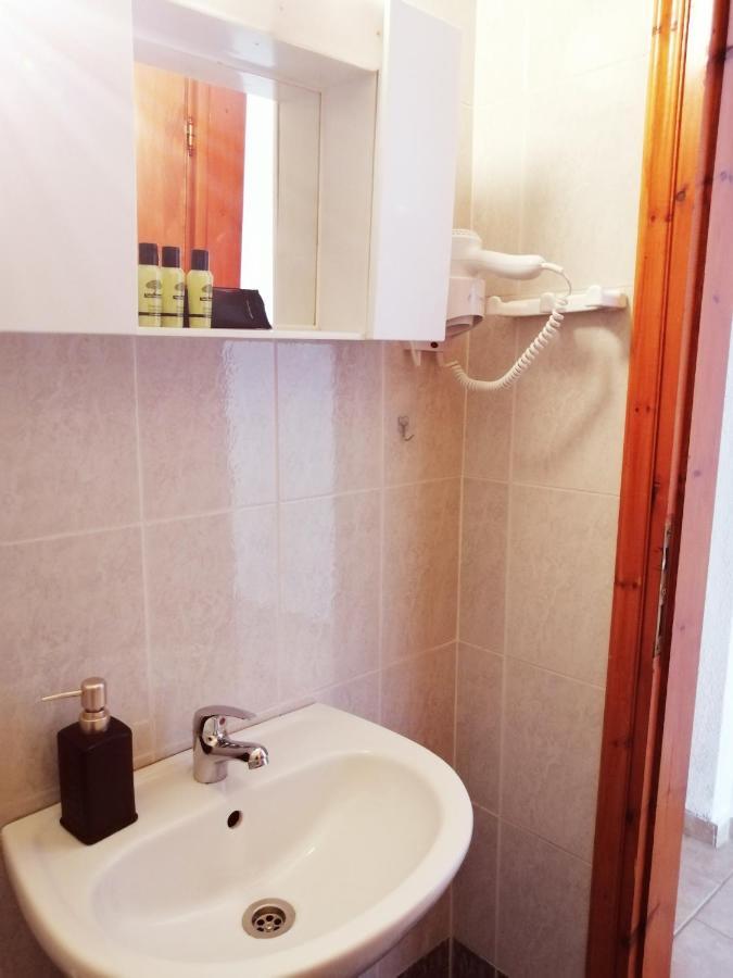 Gallery Đảo Amolianí Ngoại thất bức ảnh
